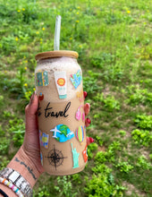 Load image into Gallery viewer, Glass Cup BORN TO TRAVEL
