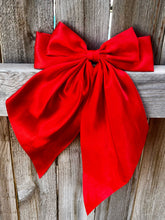 Load image into Gallery viewer, Doria Bow