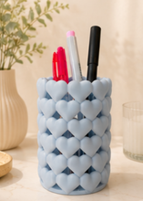 Load image into Gallery viewer, Heart Bloom Pen Holder
