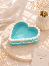 Load image into Gallery viewer, Aesthetic Cake Jewelry Box
