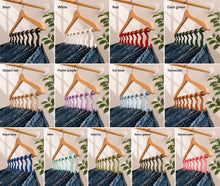 Load image into Gallery viewer, Jeans Closet Hanger (5 hangers)
