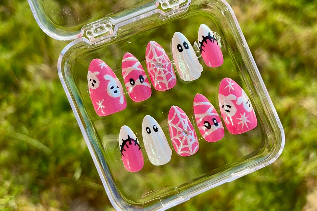 Pink Ghost Press On Nails 💗👻